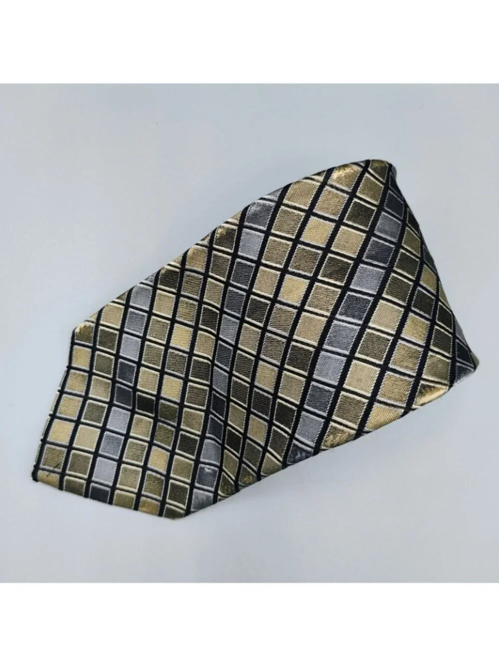 Perry Ellis Portfolio Mens Geometric Checkered Silk Tie (Fair/Good Condition)